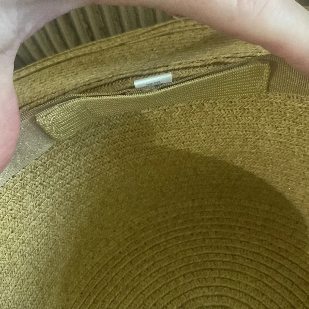 TARGET Straw Resort Hat w/ Black Ribbon NWOT $25